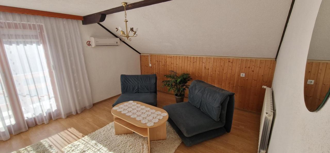 House Samardzic Hotel Jezerce Luaran gambar